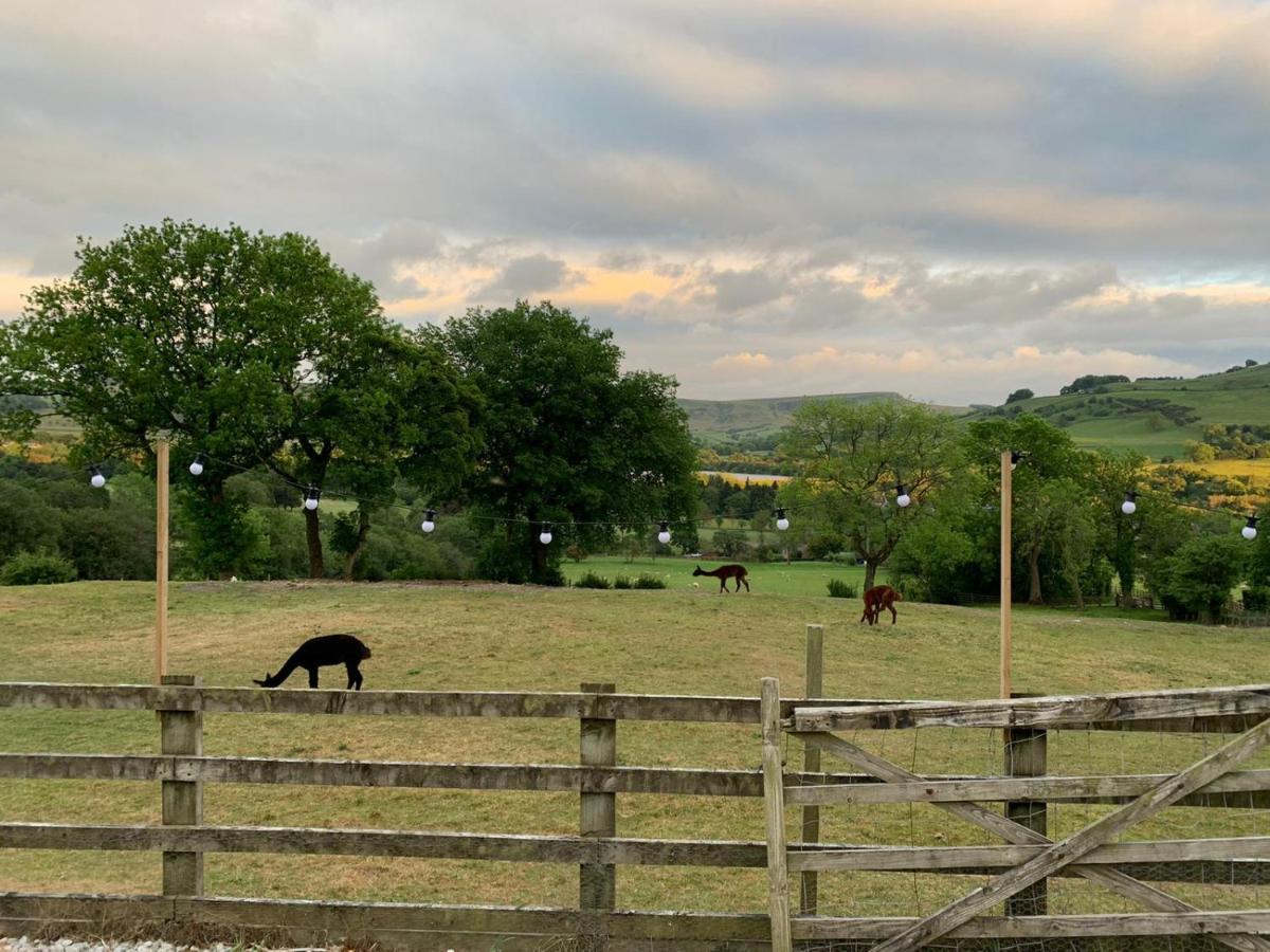 Naze View Barn - Cosy, With All Mod Cons Whaley Bridge Экстерьер фото