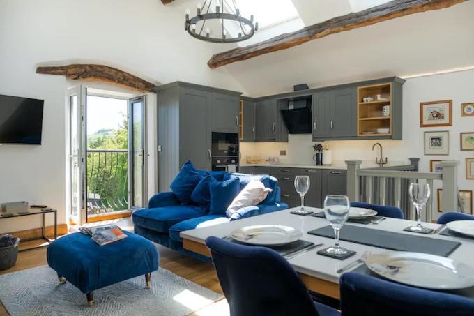 Naze View Barn - Cosy, With All Mod Cons Whaley Bridge Экстерьер фото